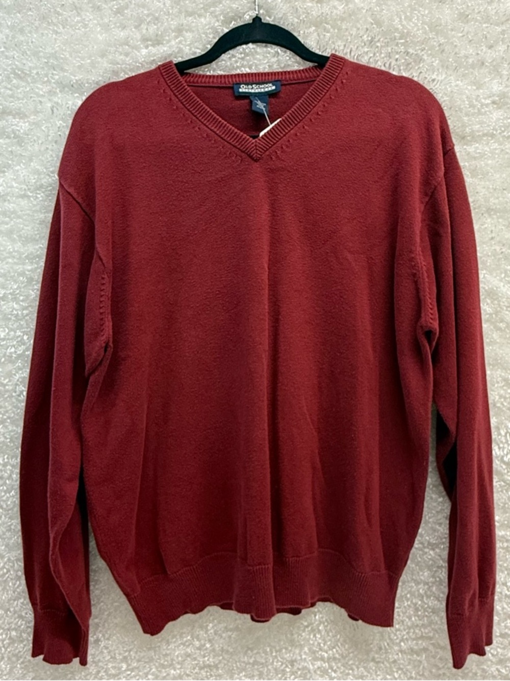 Men's V-Neck Sweater in Burgundy